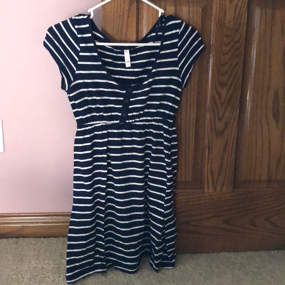 Navy, white stripped dress. Short sleeve